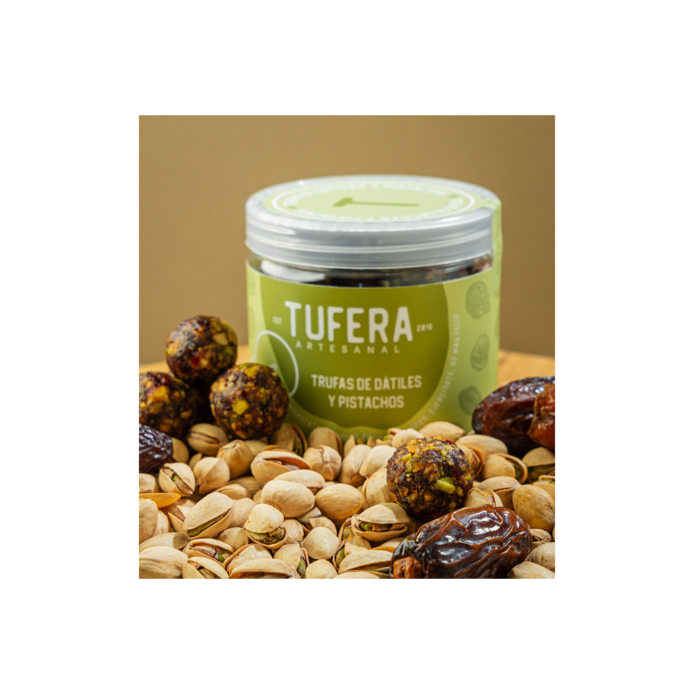 dátiles y pistachos dátiles y pistachos